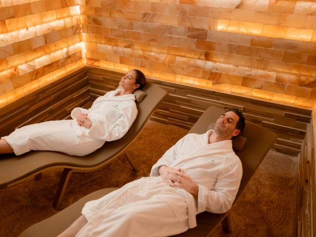 Couple in spa at Waldorf Astoria® Orlando