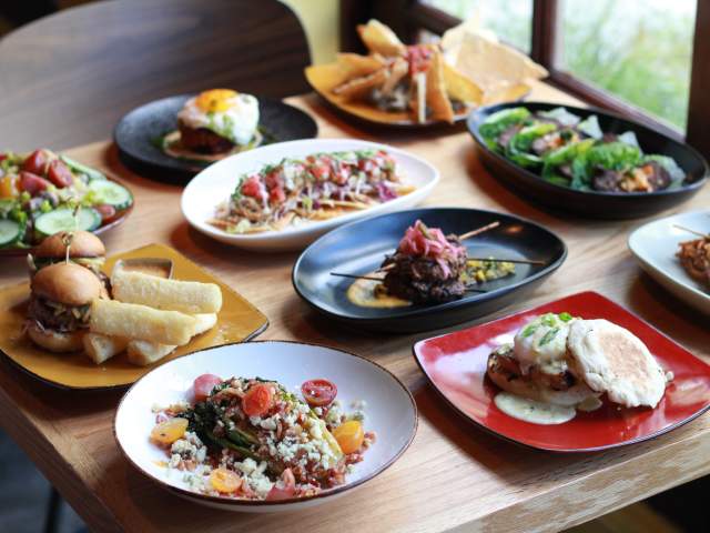 Cafe Tu Tu Tango food entrees on table