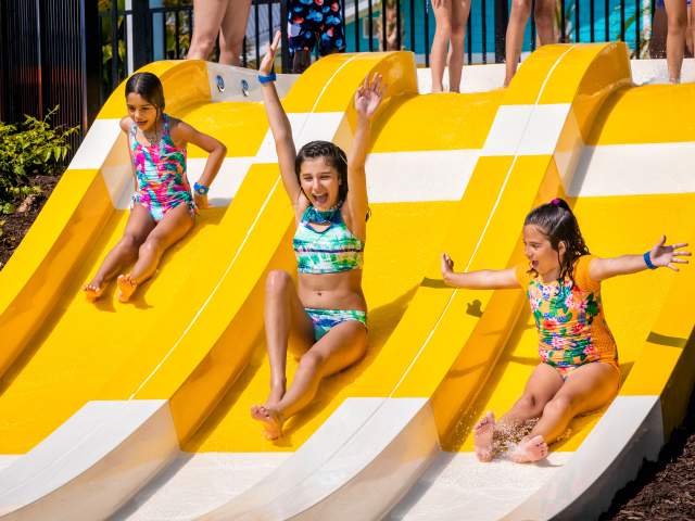 Island H20 Live! waterpark