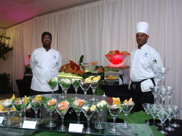 Orange County Convention Center wedding photography - buffet with chefs