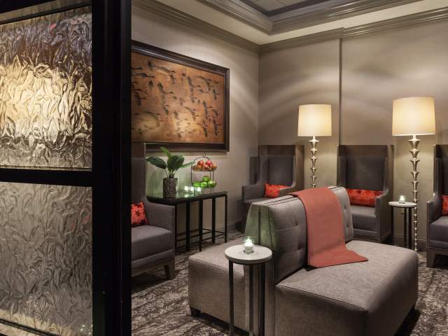 Orlando World Center Marriott spa relaxation room