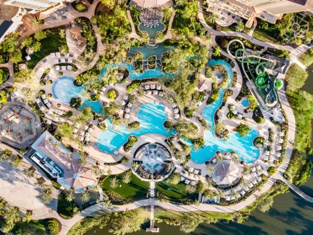 Pool overview at JW Marriott Orlando, Grande Lakes