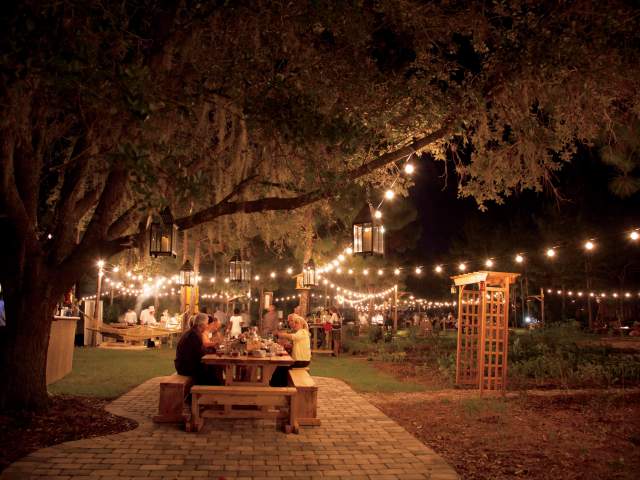 The Ritz-Carlton Orlando, Grande Lakes Whisper Creek Farms at night