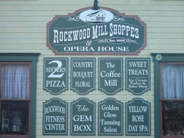Rockwood Mill Shoppers