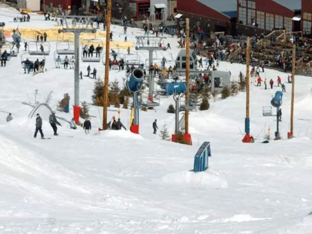 Snowboarding bear creek