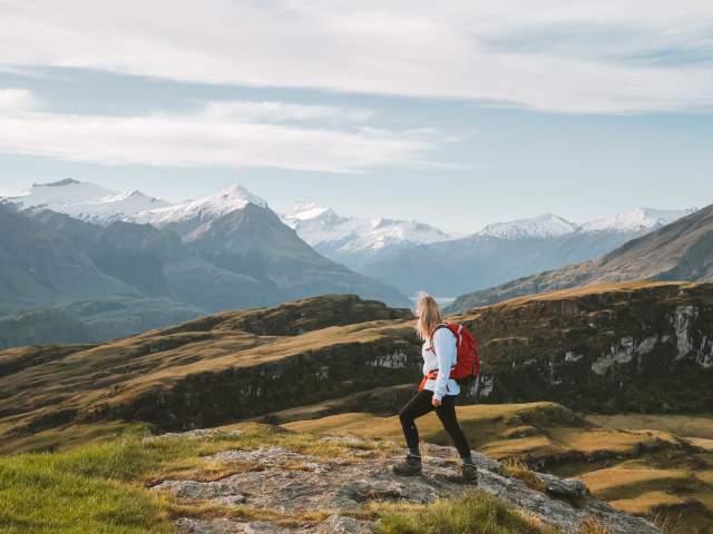 Wānaka Rocky Mountain Walk on a winters day