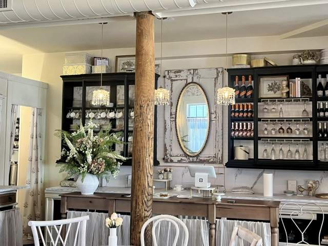 Sweet Marie's Tea Cottage