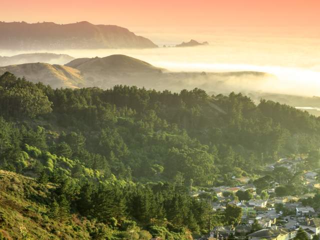 Pacifica Crest Trail