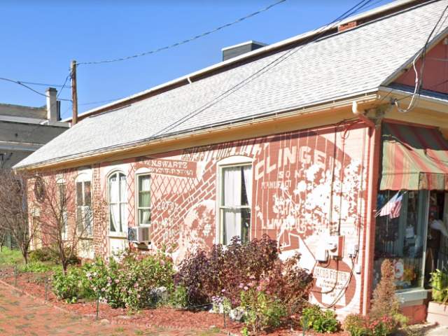 Milton Mural Mail Pouch