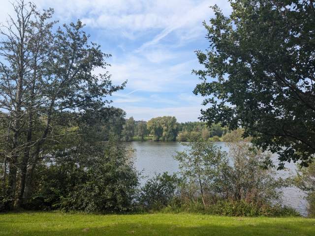 Fendrod Lake