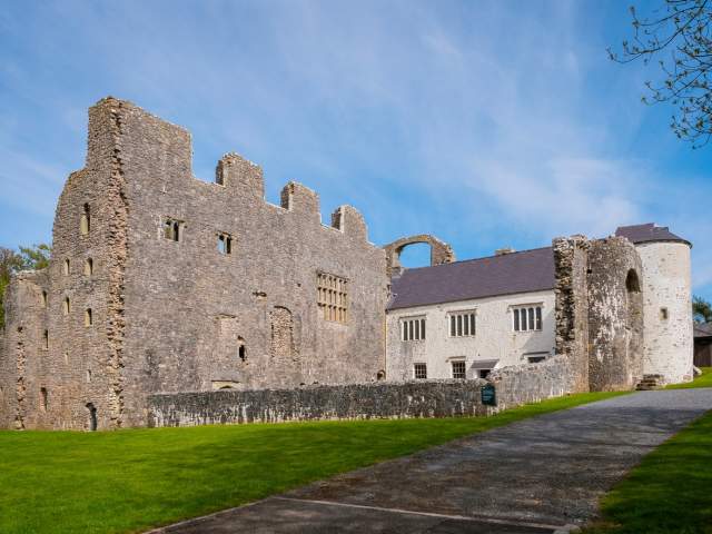 Oxwich Castle