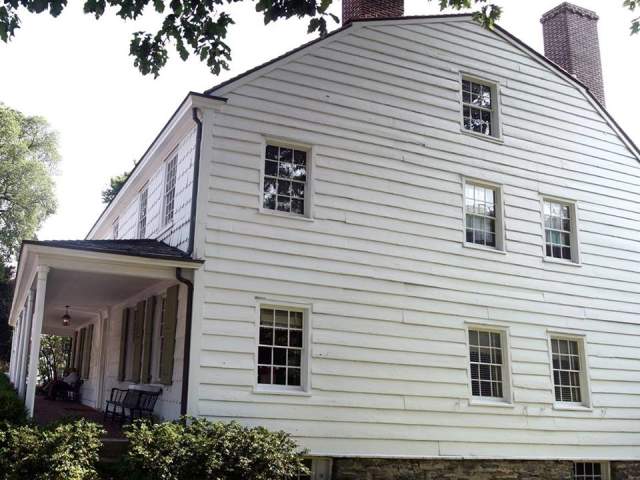 Square House Museum