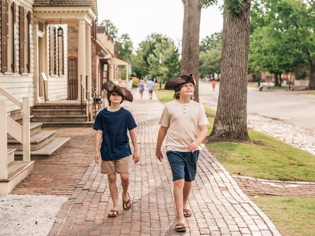 Influencer - Jessica Human - Colonial Williamsburg