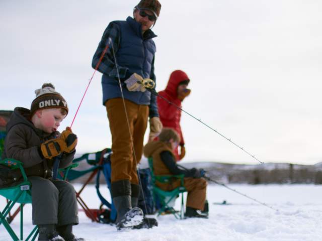 Pinedale Ice Fishing family pic