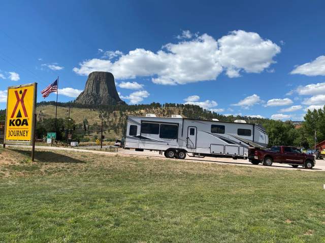 RV camping at KOA near Devils Tower
