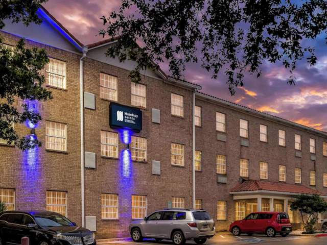 MainStay Suites Addison-Dallas