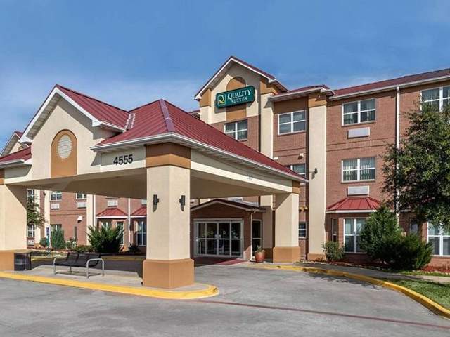 Quality Suites North/Galleria