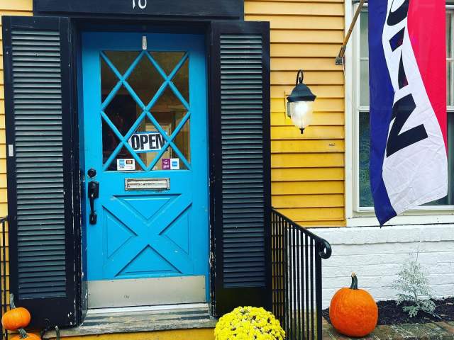 B&L Caribbean Restaurant