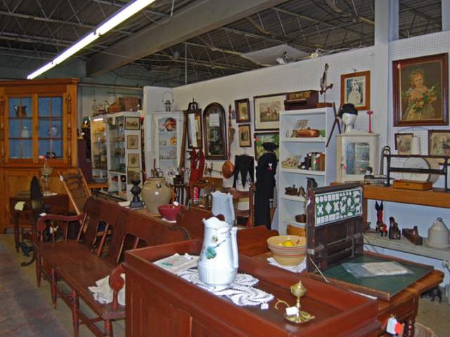 Bedford Street Antiques LLC