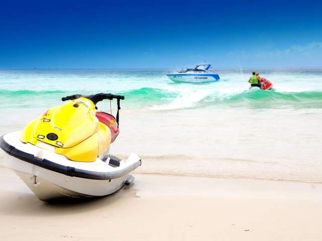 ON THE BEACH WATERSPORTS