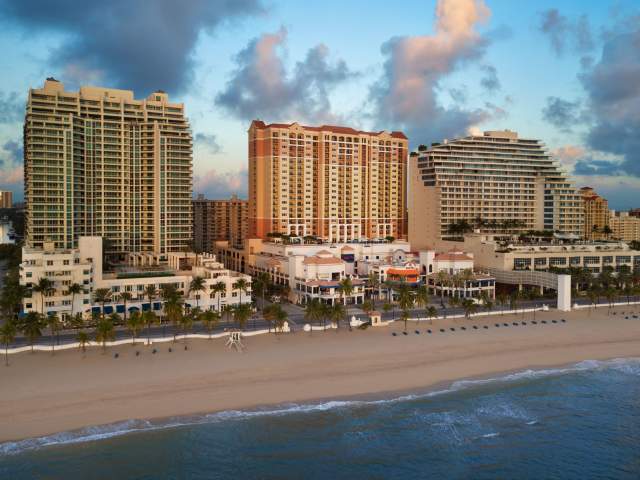 MARRIOTT'S BEACHPLACE TOWERS