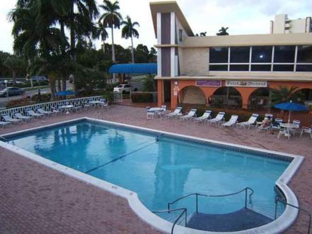 KNIGHTS INN