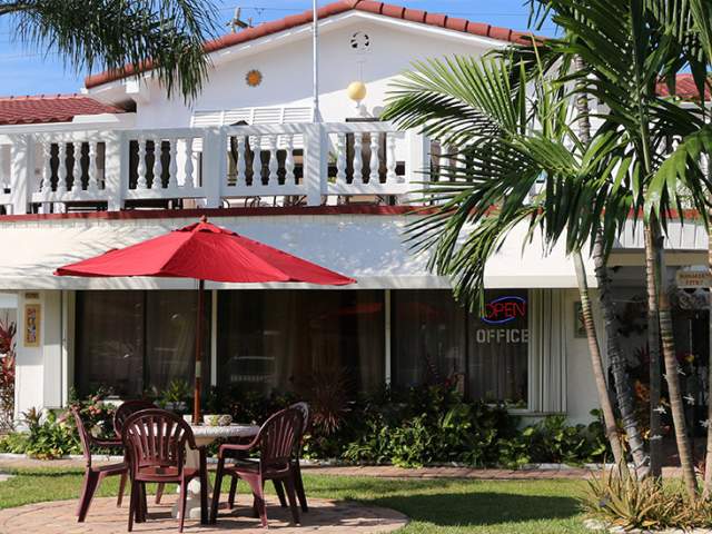 BREAKAWAY INN GUEST HOUSE