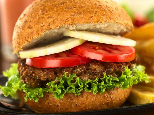 Sportspage Lounge & Deli