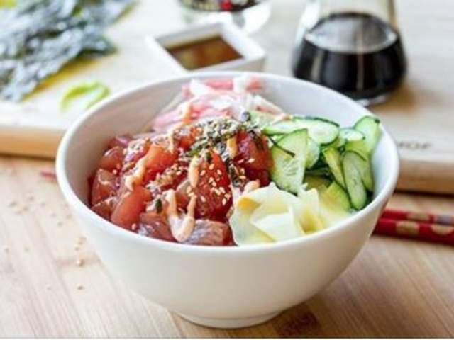 Oshi Poke Bowl & Sushi