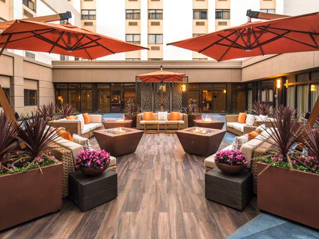 DoubleTree by Hilton San Francisco Airport