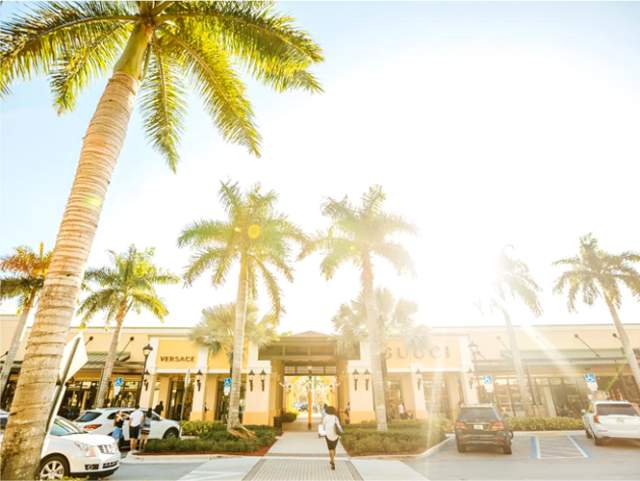 Outlet Mall exterior