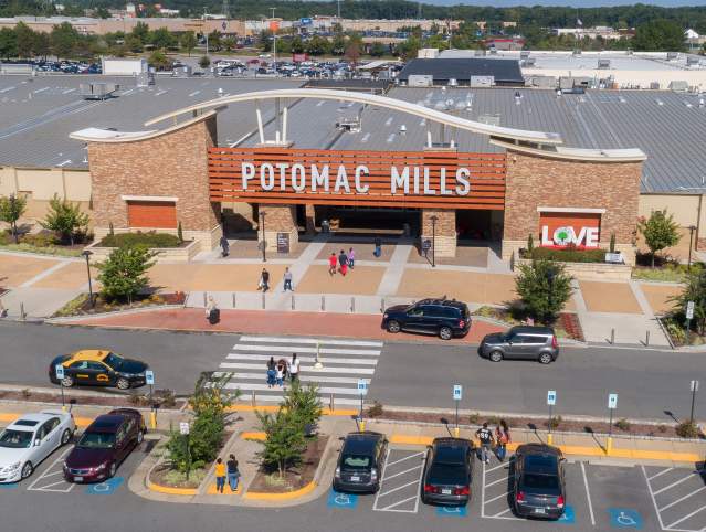 The entrance of Potomac Mills Outlet Center