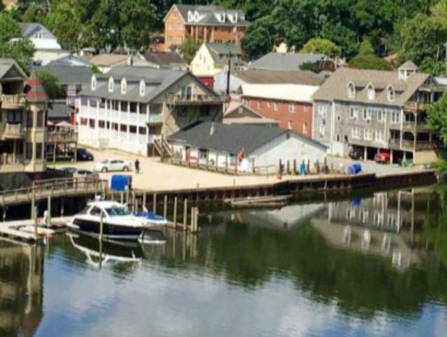 Scenic view of waterfront Occoquan