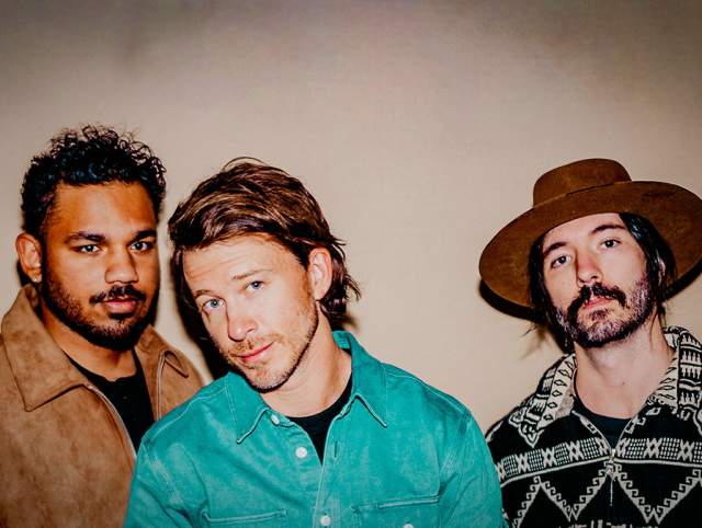 Tenth Avenue North band photo