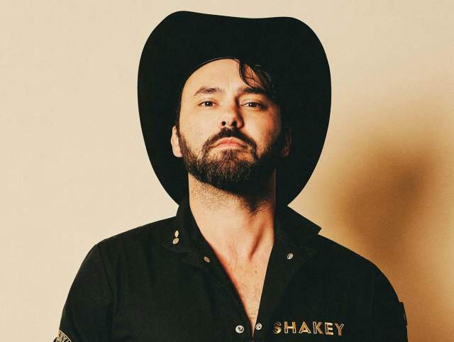 Shakey Graves will be performing in Fort Wayne, Indiana on Saturday, July 19 at Sweetwater Performance Pavilion.