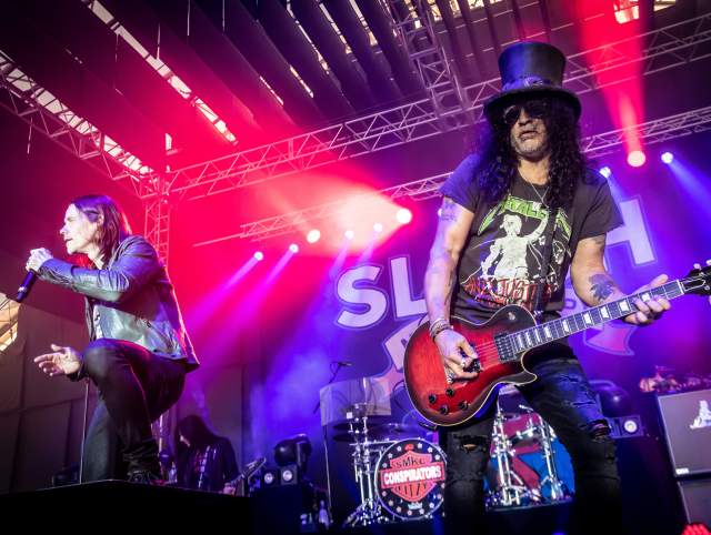 Slash at Sweetwater Performance Pavilion