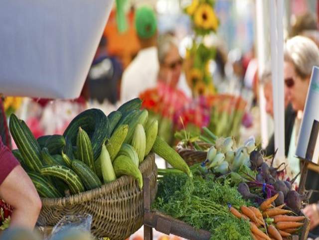 Leo-Cedarville Farmers Market