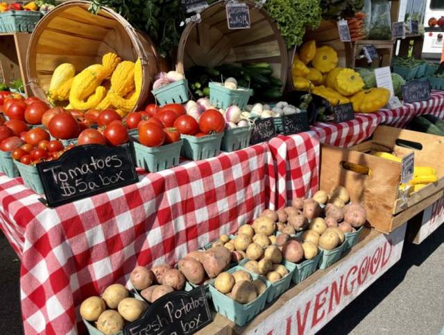 Roanoke Farmer's Market