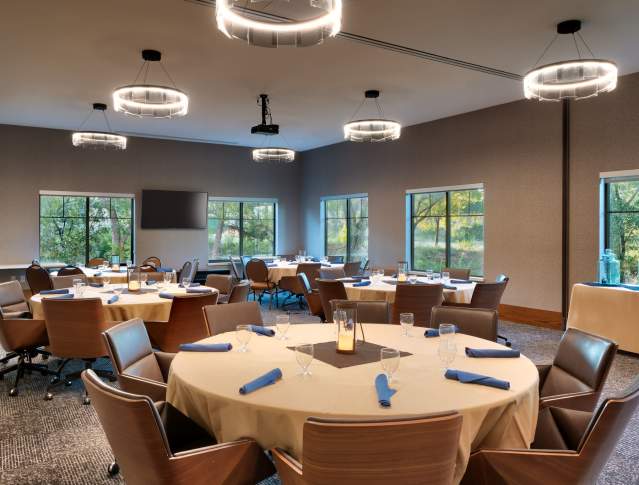 Hilton Garden Meeting Room Table Setup - Experience Prescott