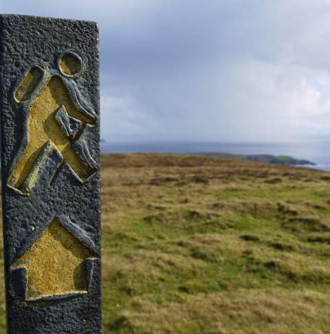 Hill_walking_around_the_Ring_of_Kerry_Co_Web_Size