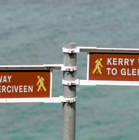 visit hero reeks district kerry way signage