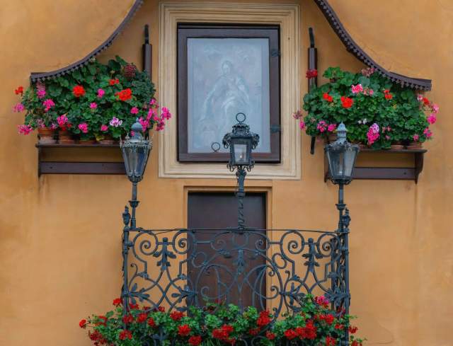 Special Exhibition: Beyond the Cobblestones