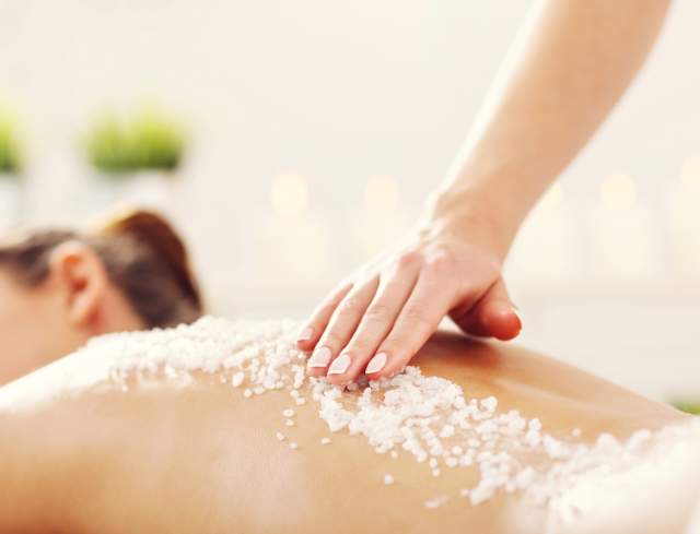 Seasonal Specials at Skyline Spa & Health Club