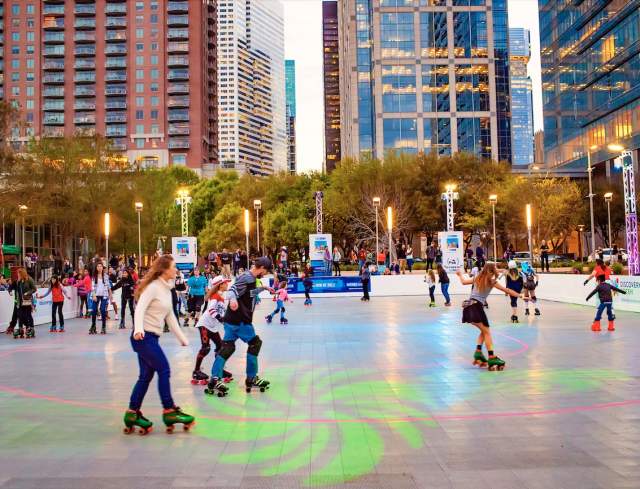 Clutch City Wednesdays at The Rink: Rolling at Discovery Green