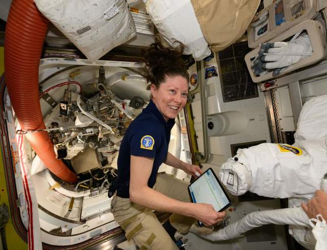 ARTECHOUSE Live! featuring NASA Astronaut Tracy Caldwell Dyson