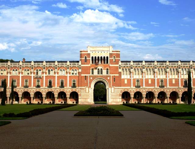 Beyond the Hedges: Historias de Latinidad at Rice University