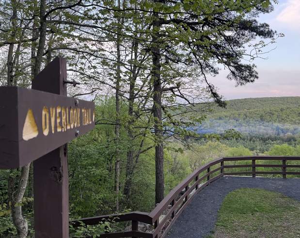 Spring Overlook Trail