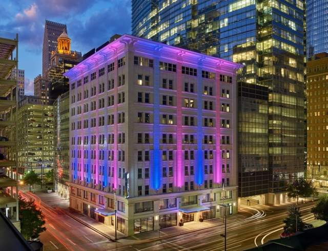 Aloft Houston Downtown