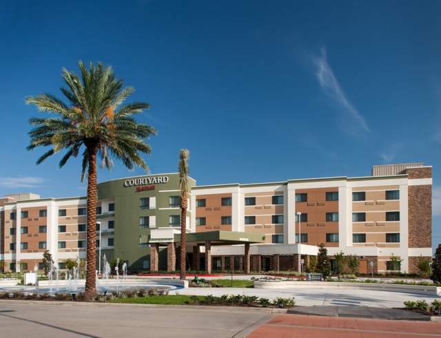 Courtyard by Marriott Houston NASA Clear Lake