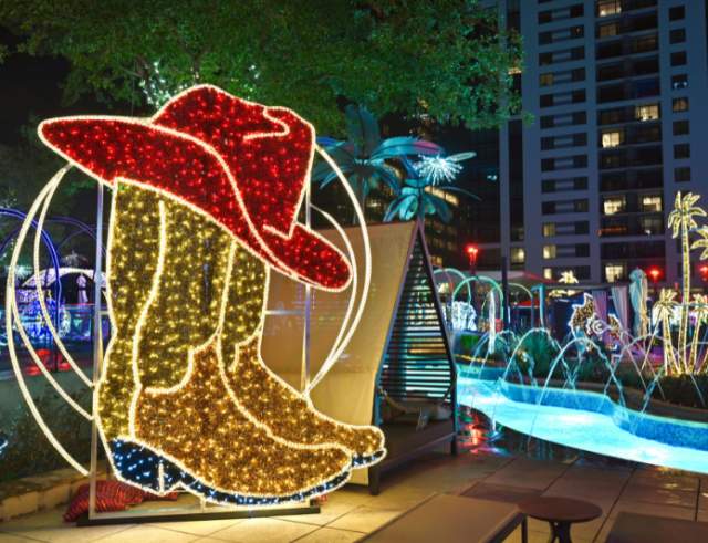 Houston Marriott Presents Winter Lights